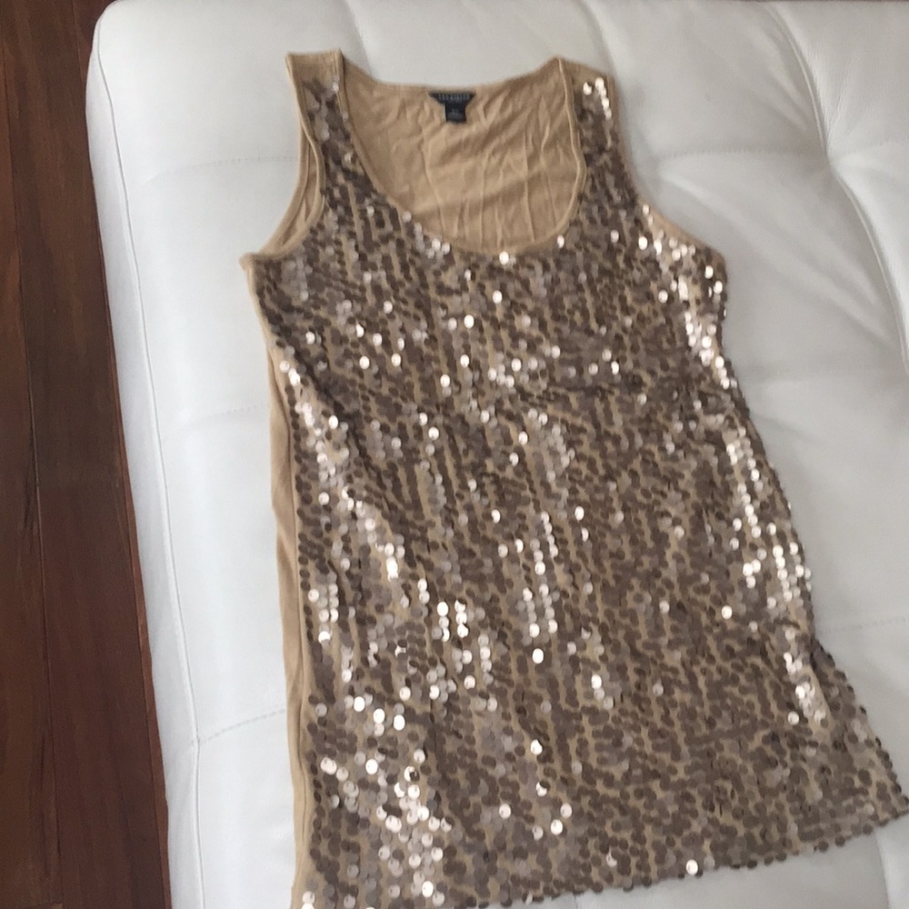 Elegant top